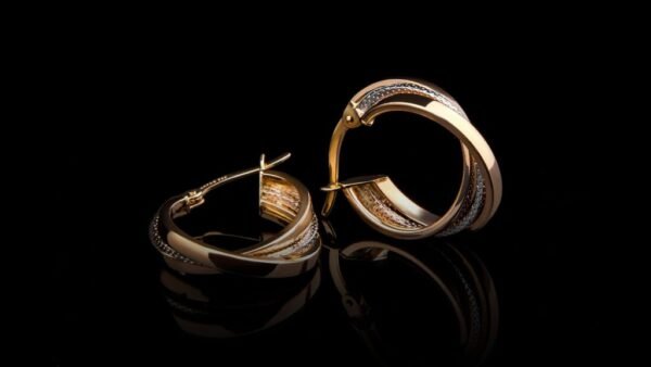 Minola Golden Necklace